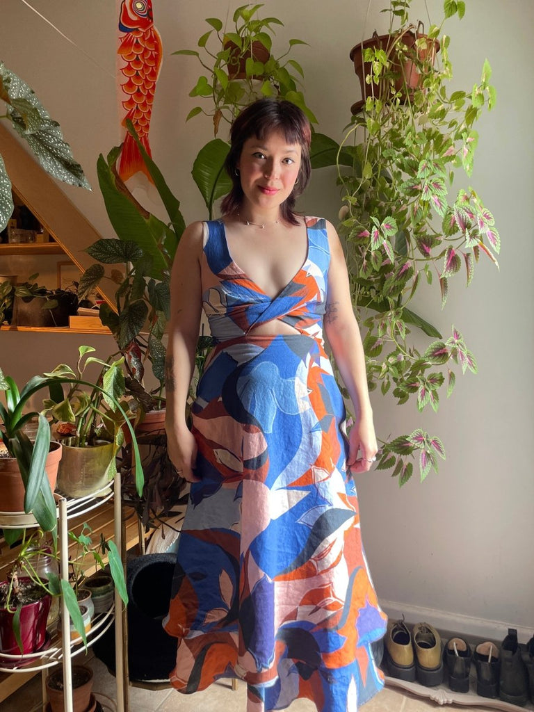 DorsaLi Santorini Sunset Twist Dress - Victoire BoutiqueDorsaLiDresses Ottawa Boutique Shopping Clothing