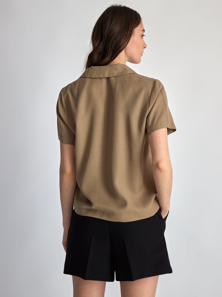 Lepidoptere Bertille Shirt (Sand) - Victoire BoutiqueLepidoptereTops Ottawa Boutique Shopping Clothing