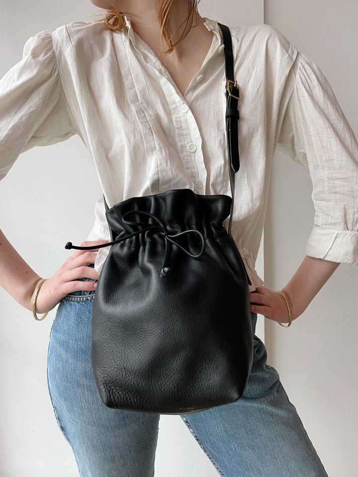 Eleven Thirty Mariel Bucket Bag (Black) - Victoire BoutiqueEleven ThirtyBags Ottawa Boutique Shopping Clothing