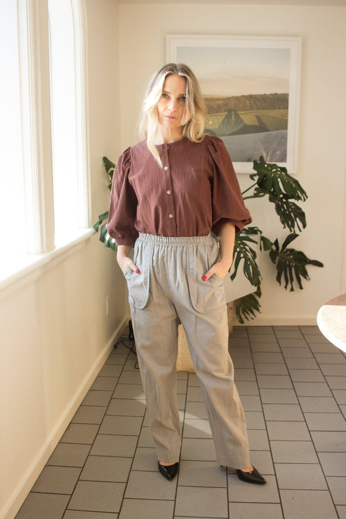 Eve Gravel Pierce Pants Warm Grey (In Store) - Victoire BoutiqueEve GravelBottoms Ottawa Boutique Shopping Clothing