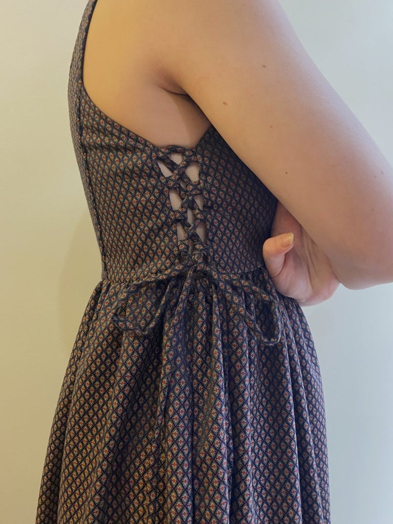Fortiv Tulip Dress (Diamond) - Victoire BoutiqueFortivDresses Ottawa Boutique Shopping Clothing