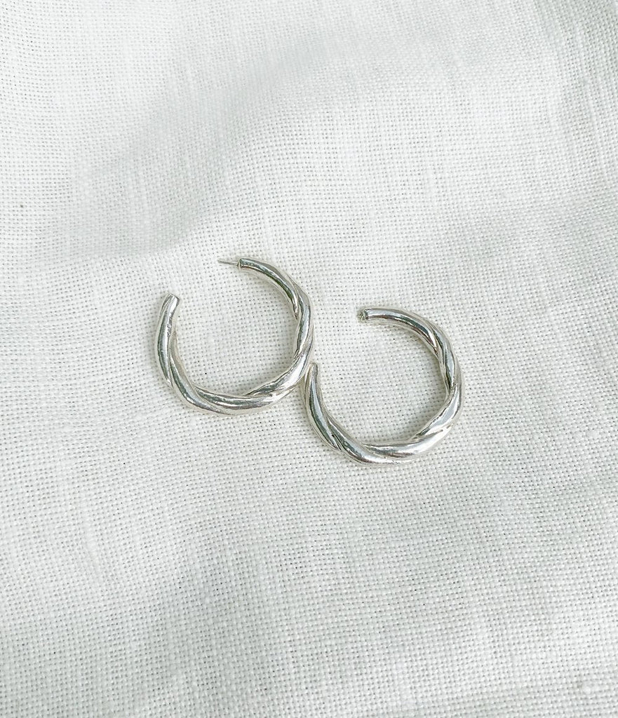 Hawkly Element Hoops Large - Victoire BoutiqueHawklyEarrings Ottawa Boutique Shopping Clothing