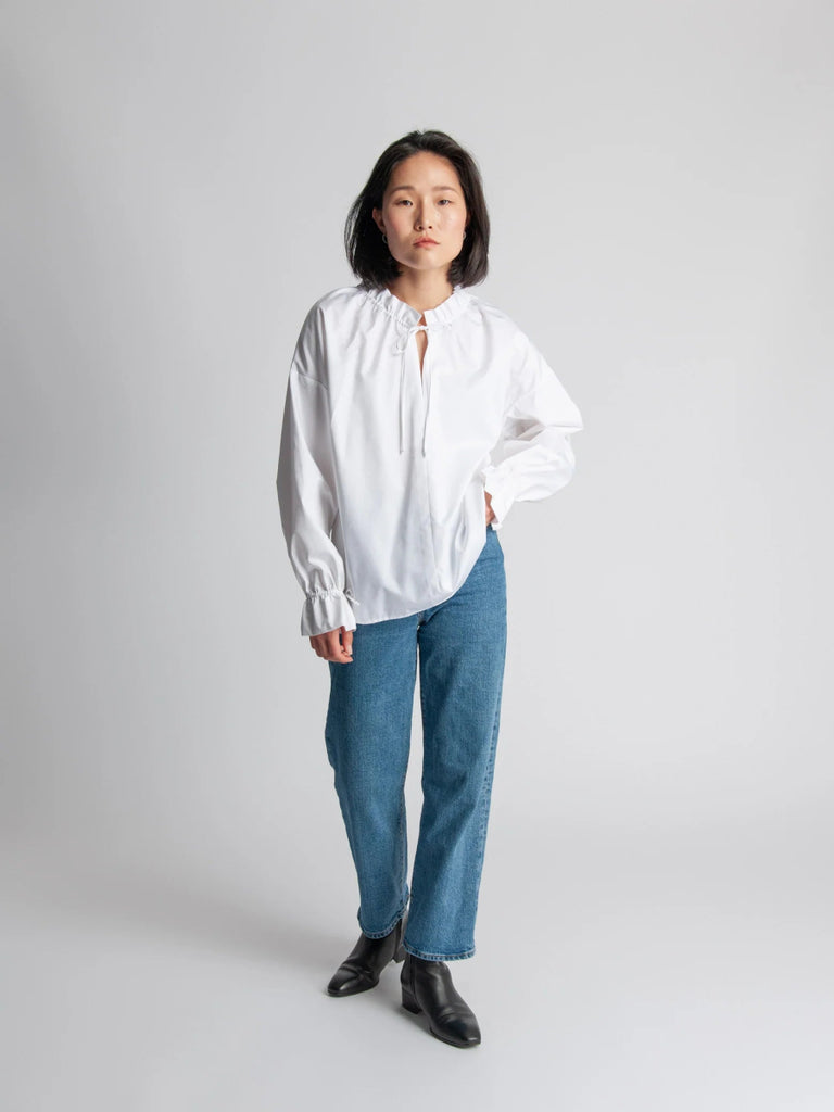 Lepidoptere Camilla Top (White) - Victoire BoutiqueLepidoptereTops Ottawa Boutique Shopping Clothing