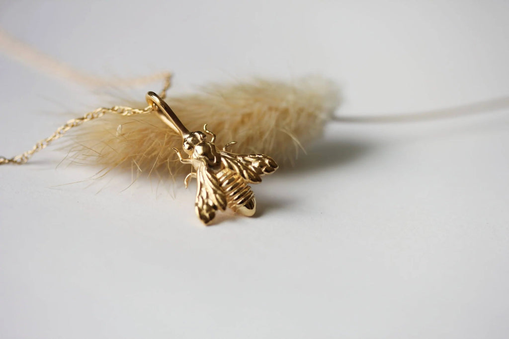 Little Gold Sweet Honeybee Necklace - Victoire BoutiqueLittle GoldNecklaces Ottawa Boutique Shopping Clothing