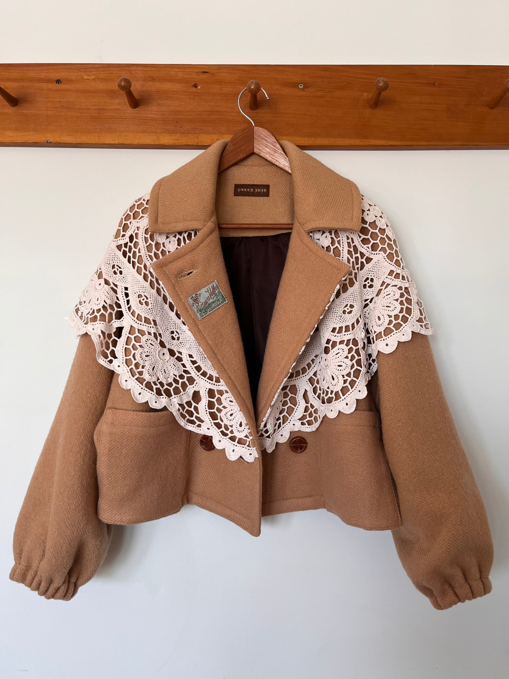 Outerwear - Victoire Boutique