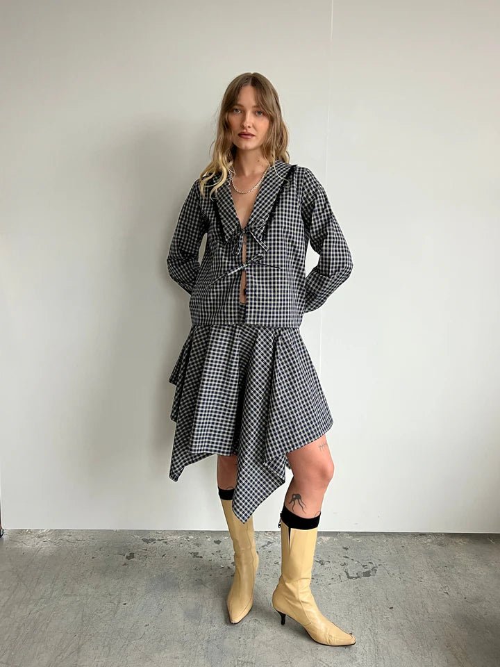 A Bronze Age Ira Top (Carter Plaid) - Victoire BoutiqueA Bronze AgeTops Ottawa Boutique Shopping Clothing