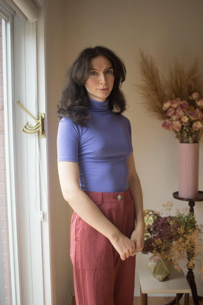 Amanda Moss Nico Short Sleeve Turtleneck (Periwinkle) - Victoire BoutiqueAmanda MossTops Ottawa Boutique Shopping Clothing