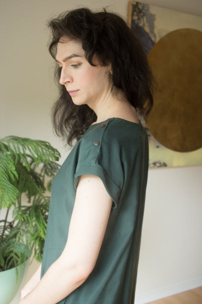 Atelier B Straight Cut Dress (Forest Green) - Victoire BoutiqueAtelier BDresses Ottawa Boutique Shopping Clothing