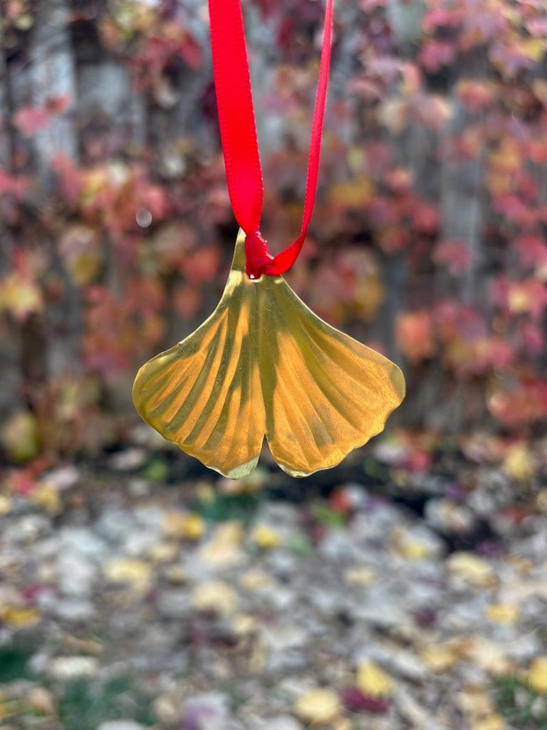 Atelier Nature Morte Brass Leaf Ornaments (Various Styles) - Victoire BoutiqueAtelier Nature MorteGifts Ottawa Boutique Shopping Clothing