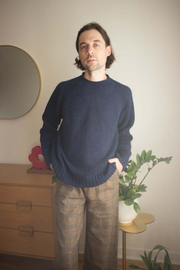 Bare Knitwear Classic Oversized Crewneck (Dark Navy) - Victoire BoutiqueBare KnitwearSweater Ottawa Boutique Shopping Clothing