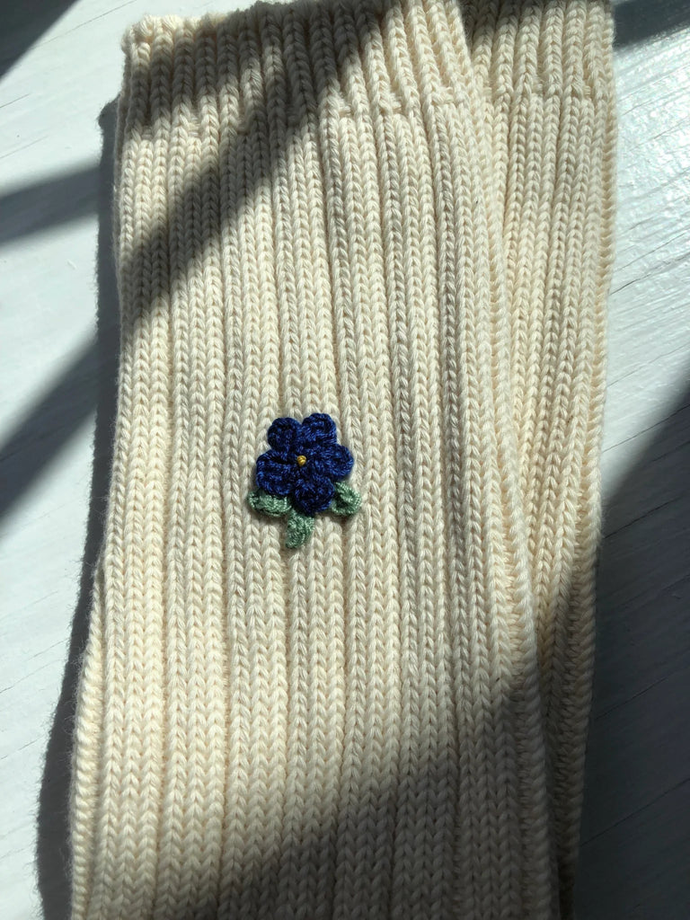 Billy Bamboo Crochet Mini Flower Socks (Many Colours) - Victoire BoutiqueBilly BambooSocks Ottawa Boutique Shopping Clothing