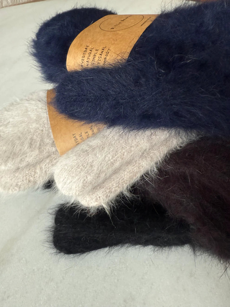 Billy Bamboo Fluffy Angora Mitts (Various Colours) - Victoire BoutiqueBilly BambooWinter Accessories Ottawa Boutique Shopping Clothing