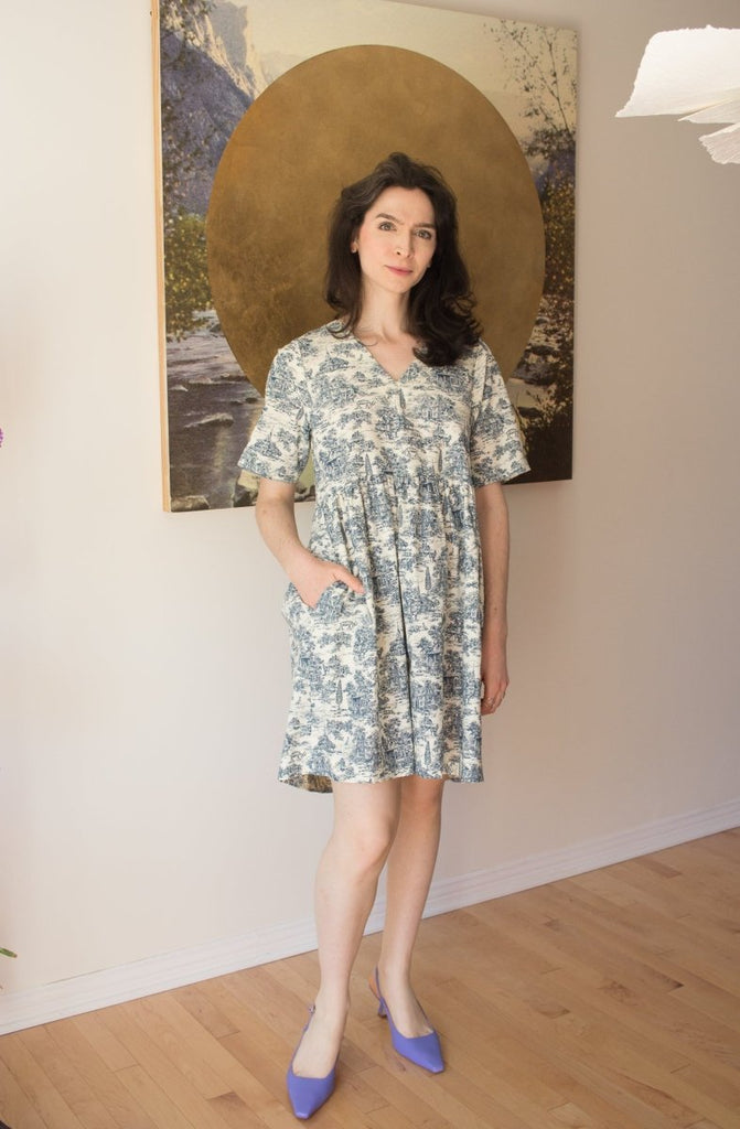 Birds of North America Citril Finch (Navy Village Toile) - Victoire BoutiqueBirds of North AmericaDresses Ottawa Boutique Shopping Clothing
