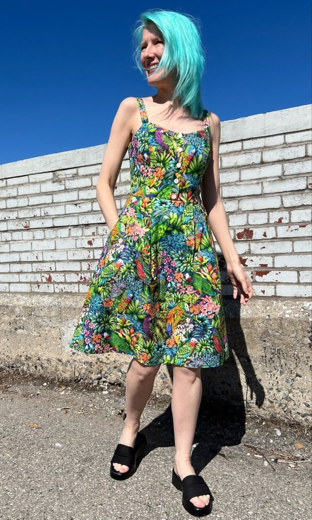 Birds of North America Corncrake Dress (Parrot Jungle) - Victoire BoutiqueBirds of North AmericaDresses Ottawa Boutique Shopping Clothing