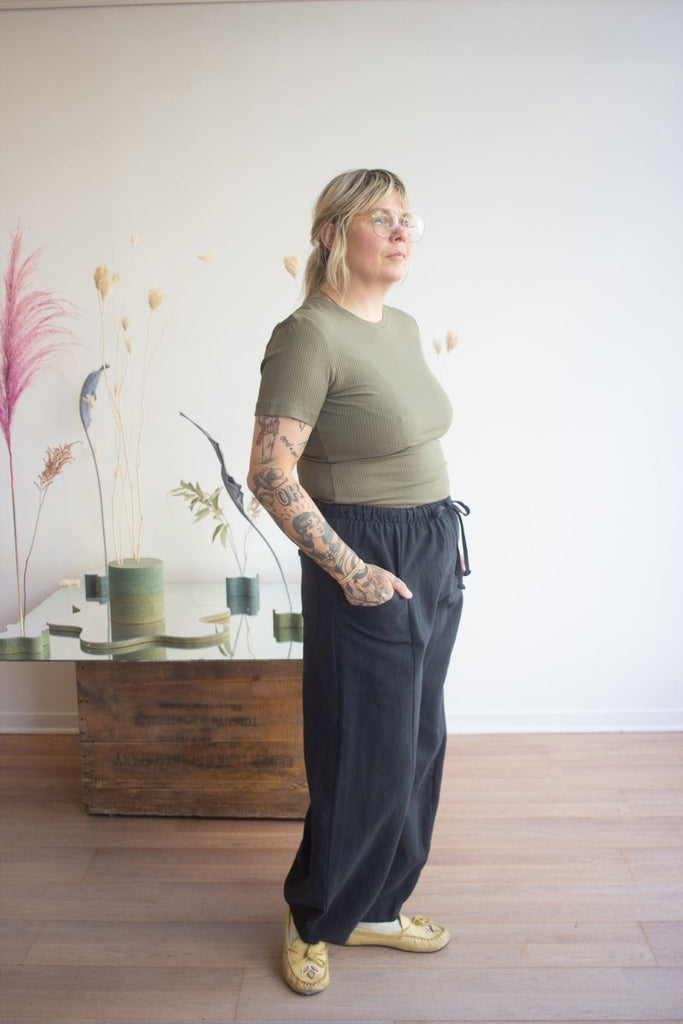 Birds of North America Dipper Top (Olive) - Victoire BoutiqueBirds of North AmericaTops Ottawa Boutique Shopping Clothing