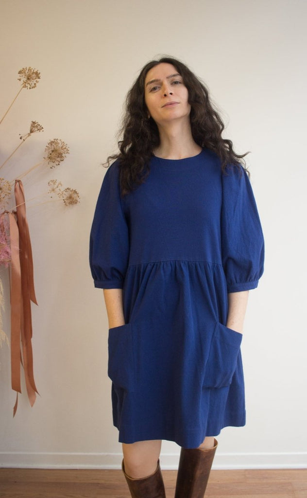 Birds of North America Flowerpiercer Dress (Indigo) - Victoire BoutiqueBirds of North AmericaDresses Ottawa Boutique Shopping Clothing