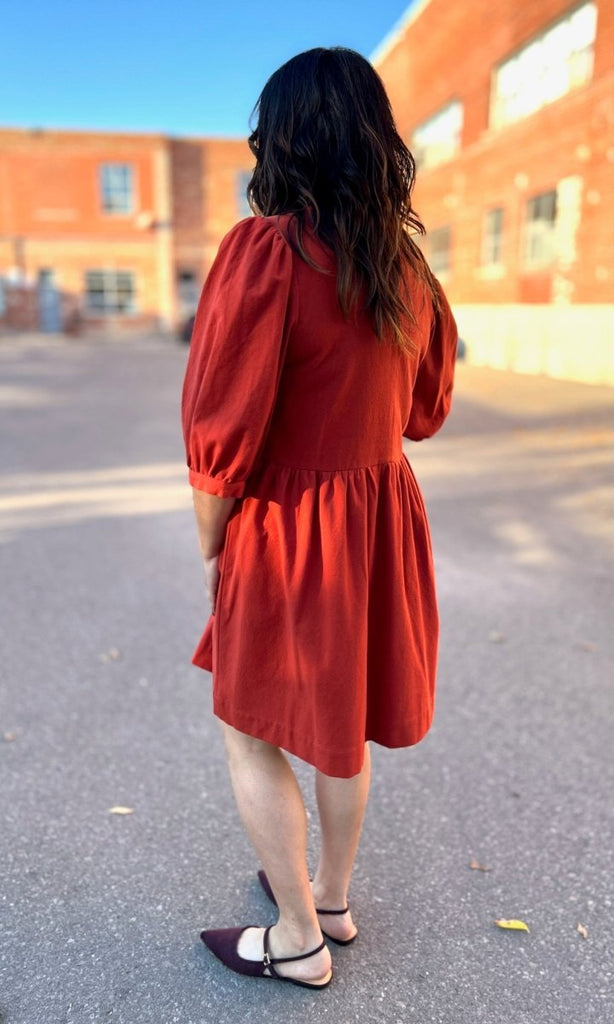 Birds of North America Flowerpiercer Dress (Rust) - Victoire BoutiqueBirds of North AmericaDresses Ottawa Boutique Shopping Clothing