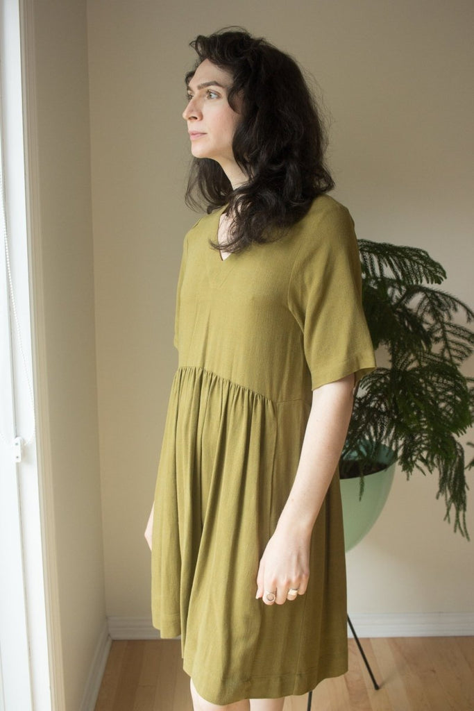 Birds of North America Kiskadee Dress (Golden Moss) - Victoire BoutiqueBirds of North AmericaDresses Ottawa Boutique Shopping Clothing