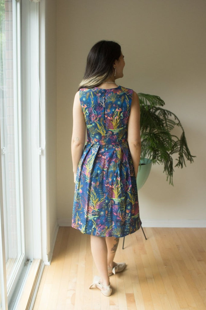 Birds of North America Peafowl Dress (Undersea Gardens) - Victoire BoutiqueBirds of North AmericaDresses Ottawa Boutique Shopping Clothing