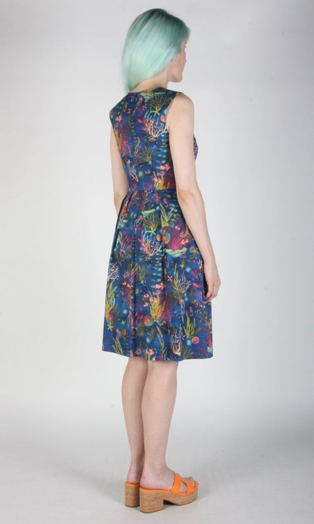 Birds of North America Peafowl Dress (Undersea Gardens) - Victoire BoutiqueBirds of North AmericaDresses Ottawa Boutique Shopping Clothing