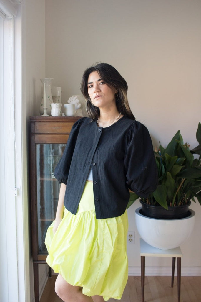 Birds of North America Serin Blouse (Black) - Victoire BoutiqueBirds of North AmericaTops Ottawa Boutique Shopping Clothing