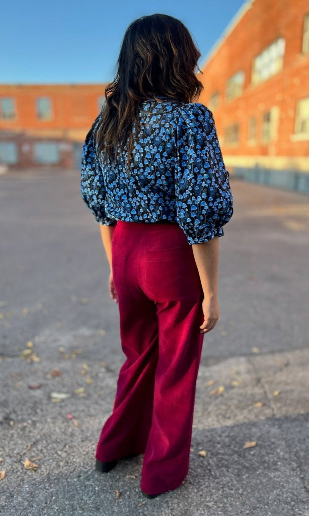 Birds of North America Serin Blouse (Shroominescence) - Victoire BoutiqueBirds of North AmericaTops Ottawa Boutique Shopping Clothing