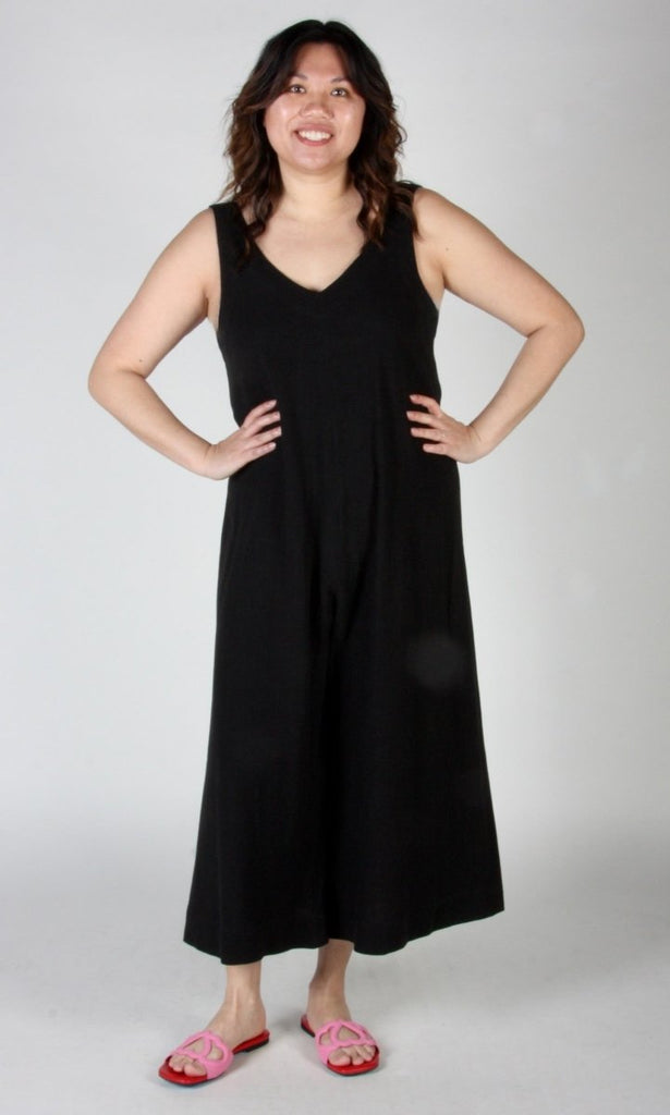 Birds of North America Tawny Pipit Jumpsuit (Black) - Victoire BoutiqueBirds of North AmericaJumpsuits Ottawa Boutique Shopping Clothing