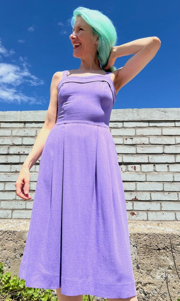 Birds of North America Thornbill Dress (Lilac) - Victoire BoutiqueBirds of North AmericaDresses Ottawa Boutique Shopping Clothing