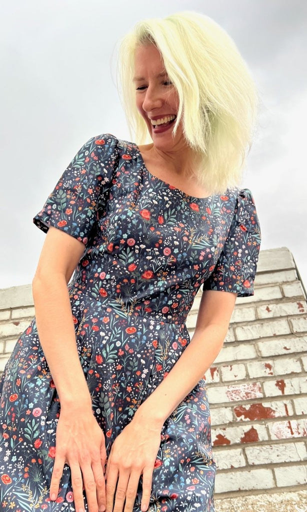 Birds of North America Winter Chippy Dress (Tramonto) - Victoire BoutiqueBirds of North AmericaDresses Ottawa Boutique Shopping Clothing