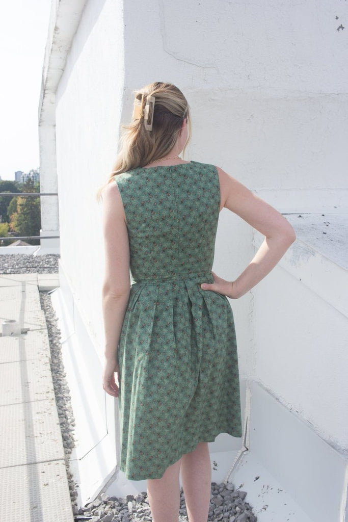 Birds of North America Wood Snipe Dress (Pears of Wrath) - Victoire BoutiqueBirds of North AmericaDresses Ottawa Boutique Shopping Clothing