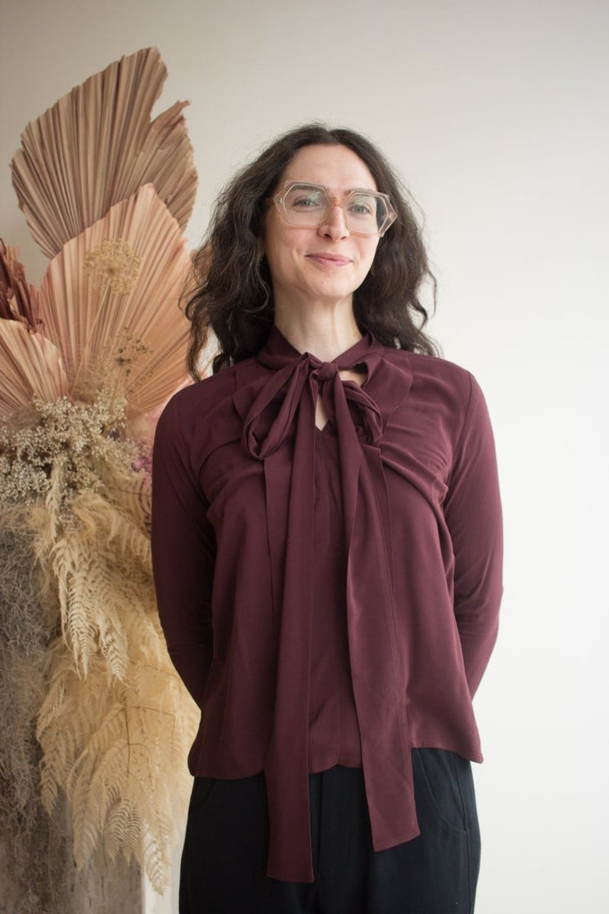 Bodybag Ascot Shirt - Burgundy or Black (In - Store) - Victoire BoutiqueBodybagShirts & Tops Ottawa Boutique Shopping Clothing