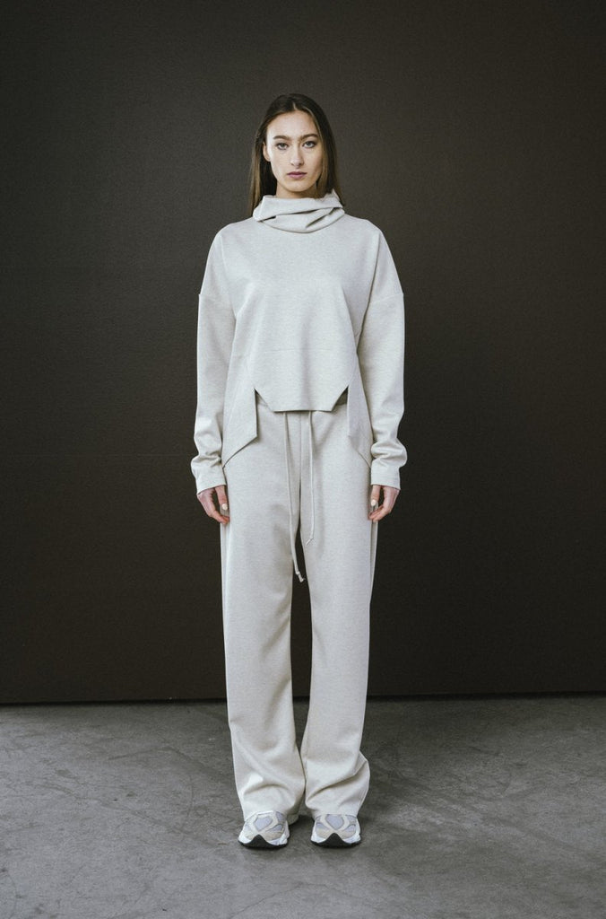 Bodybag Balmoral Sweater - Charcoal or Sand (Online Exclusive) - Victoire BoutiqueBodybagSweater Ottawa Boutique Shopping Clothing