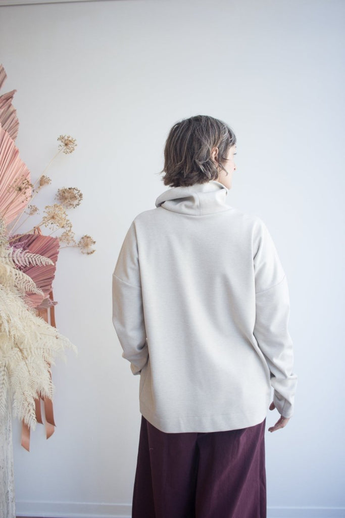 Bodybag Balmoral Sweater - Charcoal or Sand (Online Exclusive) - Victoire BoutiqueBodybagSweater Ottawa Boutique Shopping Clothing