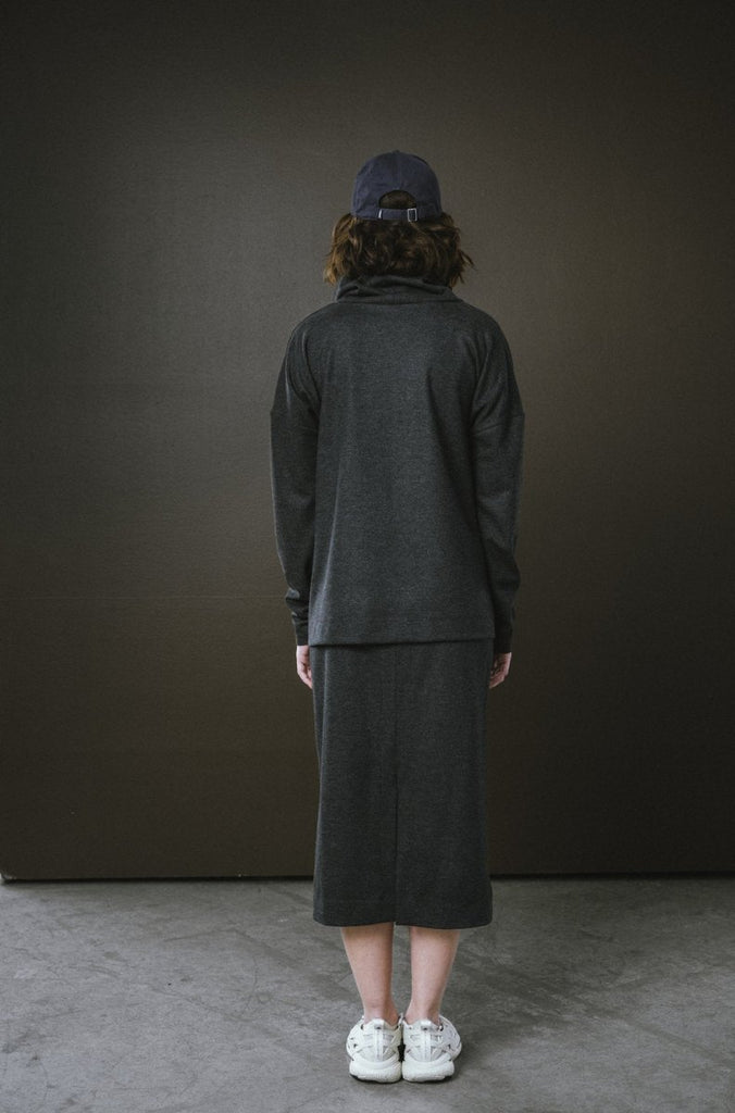 Bodybag Balmoral Sweater - Charcoal or Sand (Online Exclusive) - Victoire BoutiqueBodybagSweater Ottawa Boutique Shopping Clothing