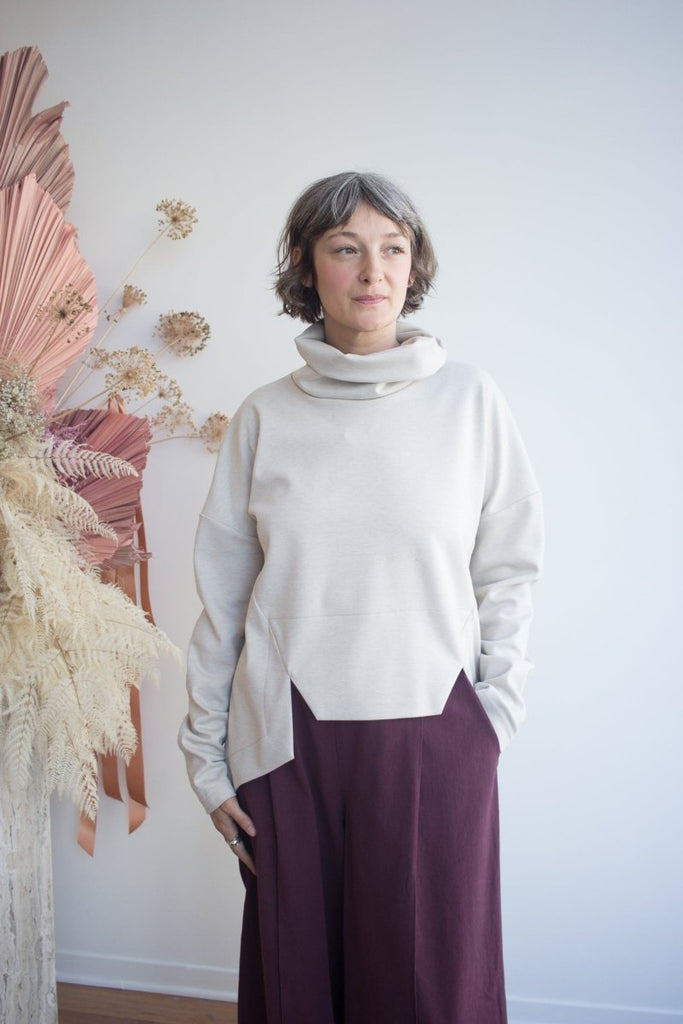 Bodybag Balmoral Sweater - Charcoal or Sand (Online Exclusive) - Victoire BoutiqueBodybagSweater Ottawa Boutique Shopping Clothing