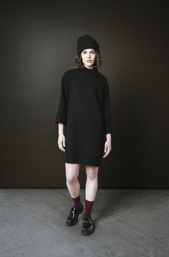 Bodybag Cambridge Dress (Sand or Black) - Victoire BoutiqueBodybagDresses Ottawa Boutique Shopping Clothing