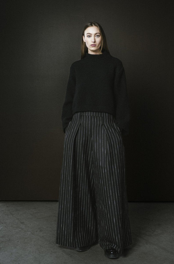 Bodybag Cambridge Sweater - Sand or Black (In - Store) - Victoire BoutiqueBodybagSweater Ottawa Boutique Shopping Clothing