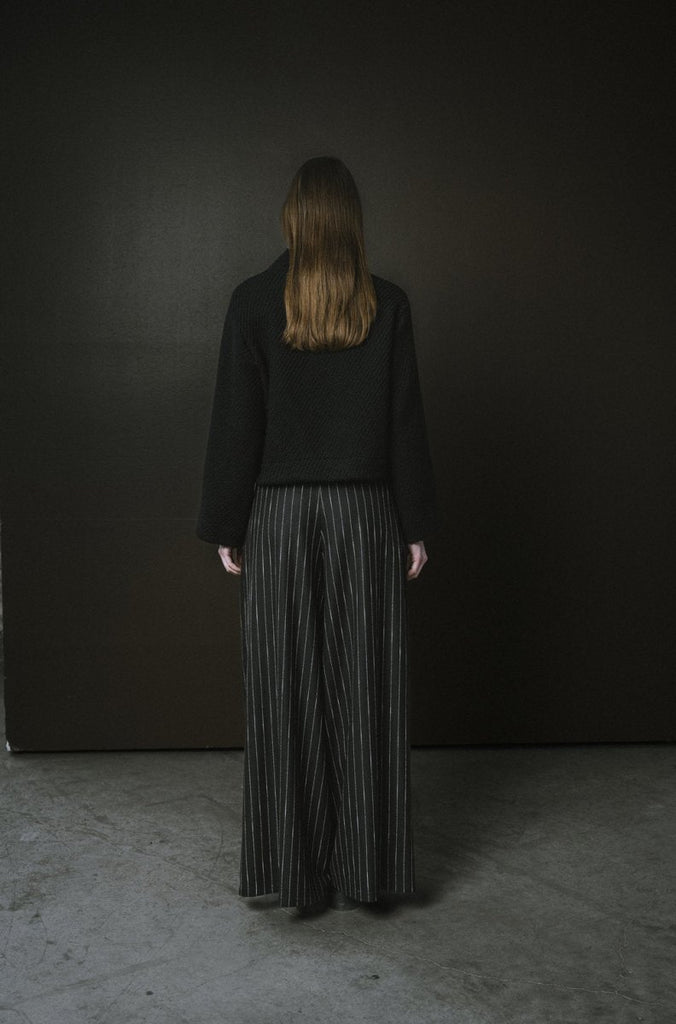 Bodybag Cambridge Sweater - Sand or Black (In - Store) - Victoire BoutiqueBodybagSweater Ottawa Boutique Shopping Clothing