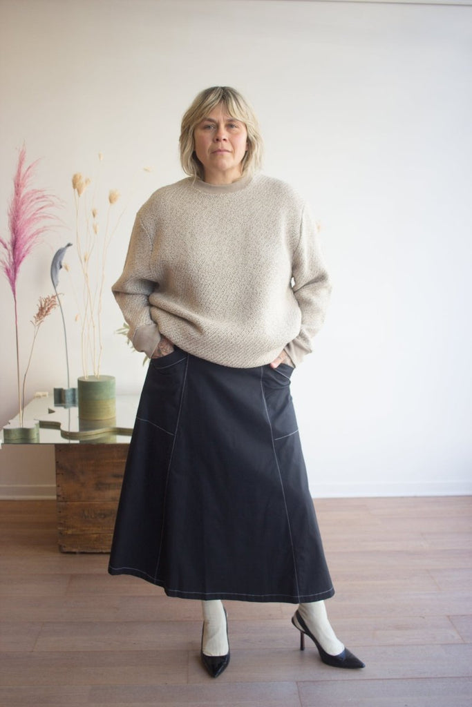 Bodybag Highland Crewneck - Sand or Black (In - Store) - Victoire BoutiqueBodybagknits Ottawa Boutique Shopping Clothing