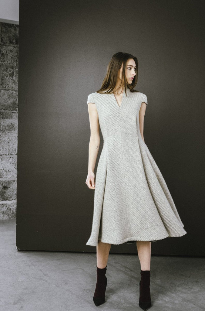 Bodybag Highland Dress - Sand or Black (Online Exclusive) - Victoire BoutiqueBodybagDresses Ottawa Boutique Shopping Clothing