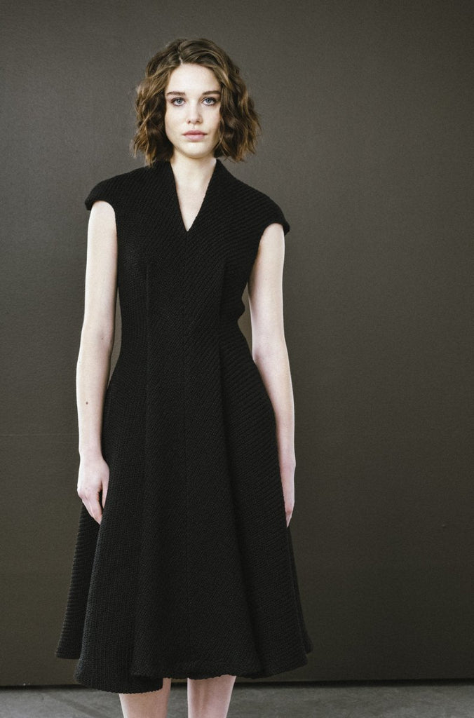 Bodybag Highland Dress - Sand or Black (Online Exclusive) - Victoire BoutiqueBodybagDresses Ottawa Boutique Shopping Clothing