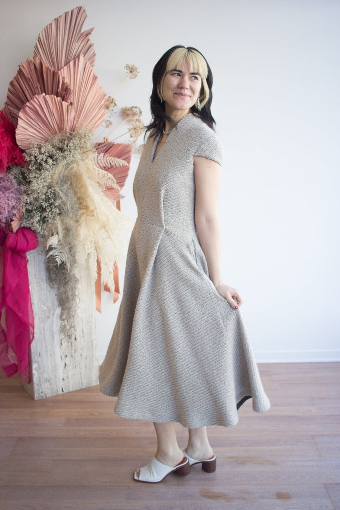 Bodybag Highland Dress - Sand or Black (Online Exclusive) - Victoire BoutiqueBodybagDresses Ottawa Boutique Shopping Clothing