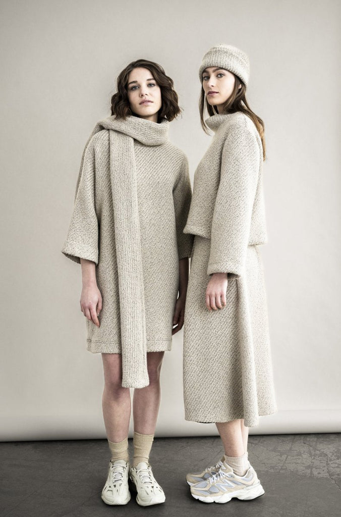 Bodybag Highland Scarf (Sand or Black) - Victoire BoutiqueBodybagWinter Accessories Ottawa Boutique Shopping Clothing