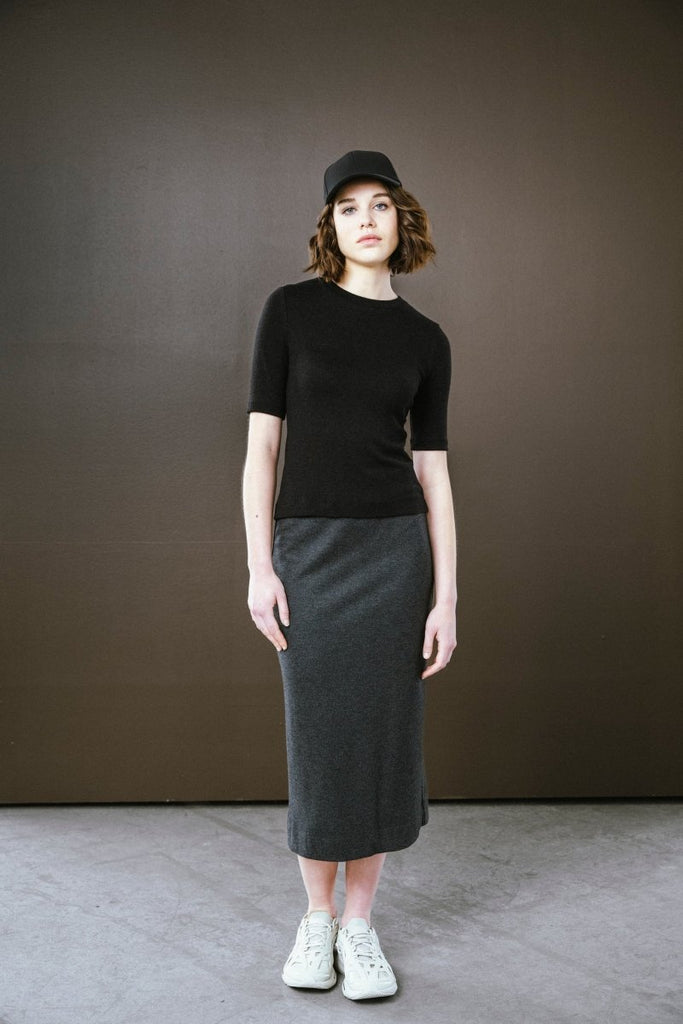 Bodybag Regent Skirt (Black or Navy) - Victoire BoutiqueBodybagSkirts Ottawa Boutique Shopping Clothing