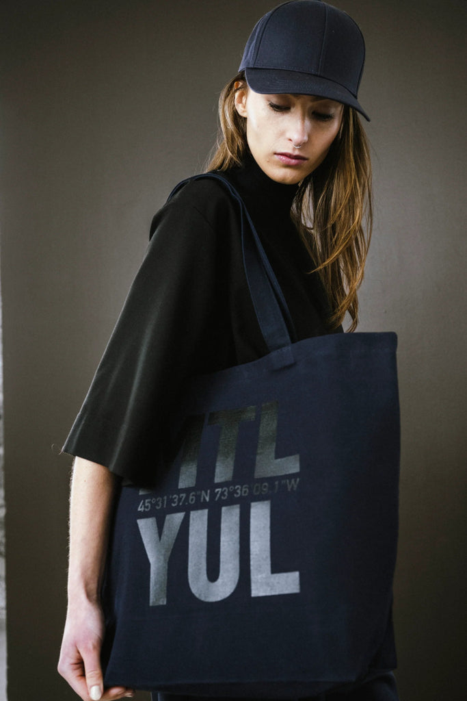 Bodybag Regent T-Shirt - Black (In - Store) or Navy (Online Exclusive) - Victoire BoutiqueBodybagtops Ottawa Boutique Shopping Clothing