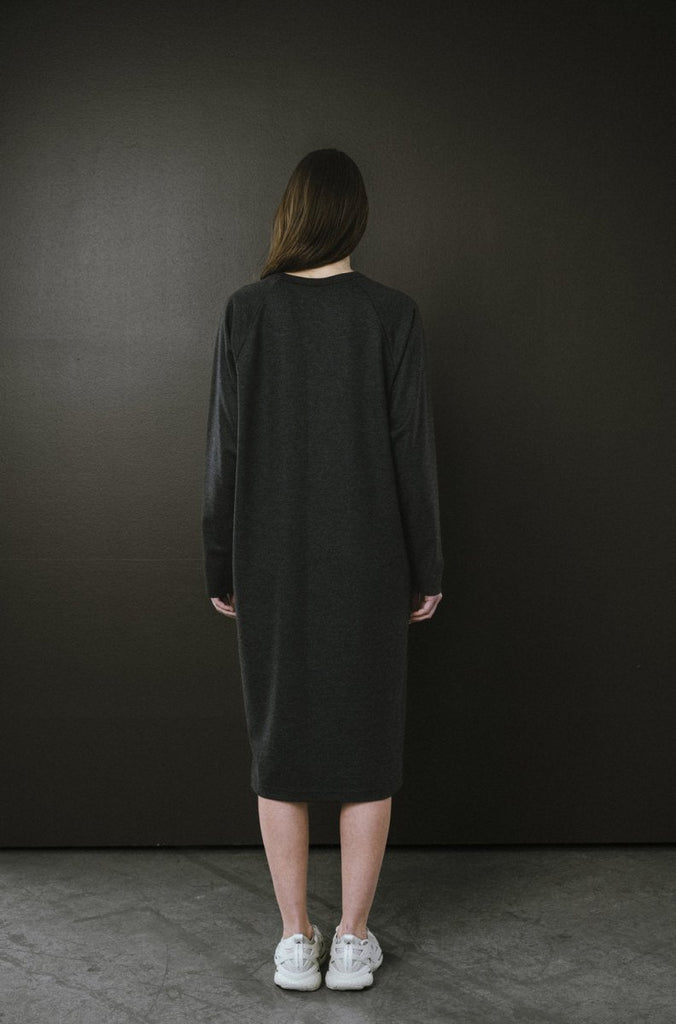 Bodybag Skye Dress - Charcoal or Sand (Online Exclusive) - Victoire BoutiqueBodybagDresses Ottawa Boutique Shopping Clothing