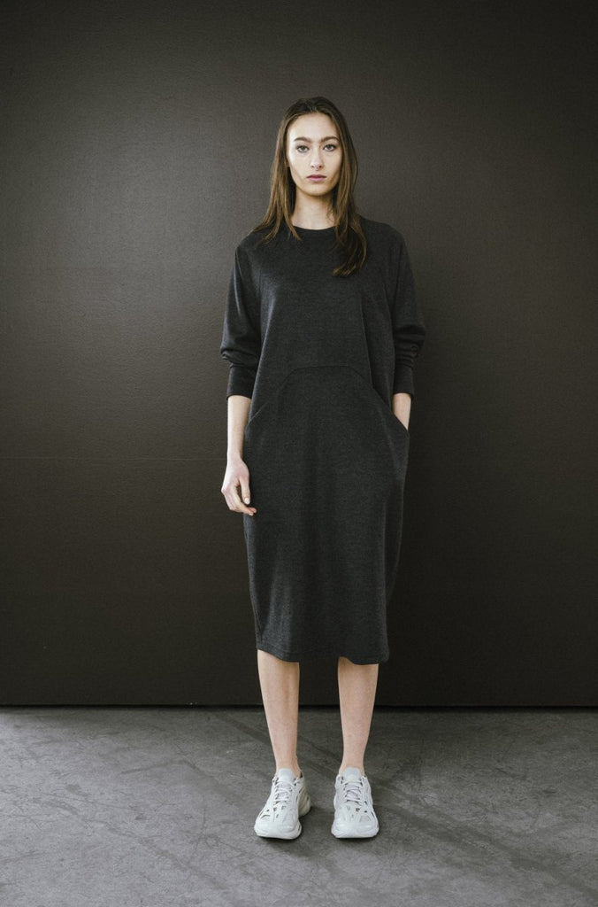 Bodybag Skye Dress - Charcoal or Sand (Online Exclusive) - Victoire BoutiqueBodybagDresses Ottawa Boutique Shopping Clothing