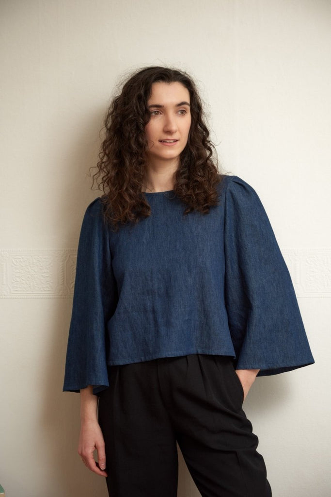 Central Standard Bell Sleeve Top (Denim) - Victoire BoutiqueCentral StandardDresses Ottawa Boutique Shopping Clothing