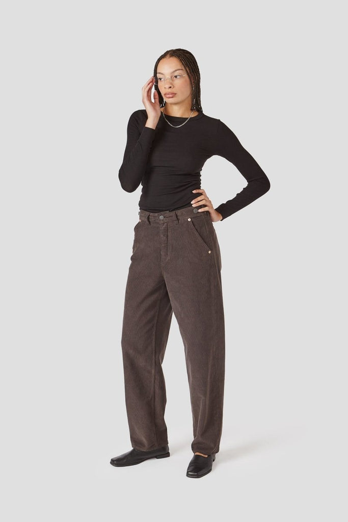 Decade Studio Emi Pants - Fern or Truffle (Online Exclusive) - Victoire BoutiqueDecadeBottoms Ottawa Boutique Shopping Clothing
