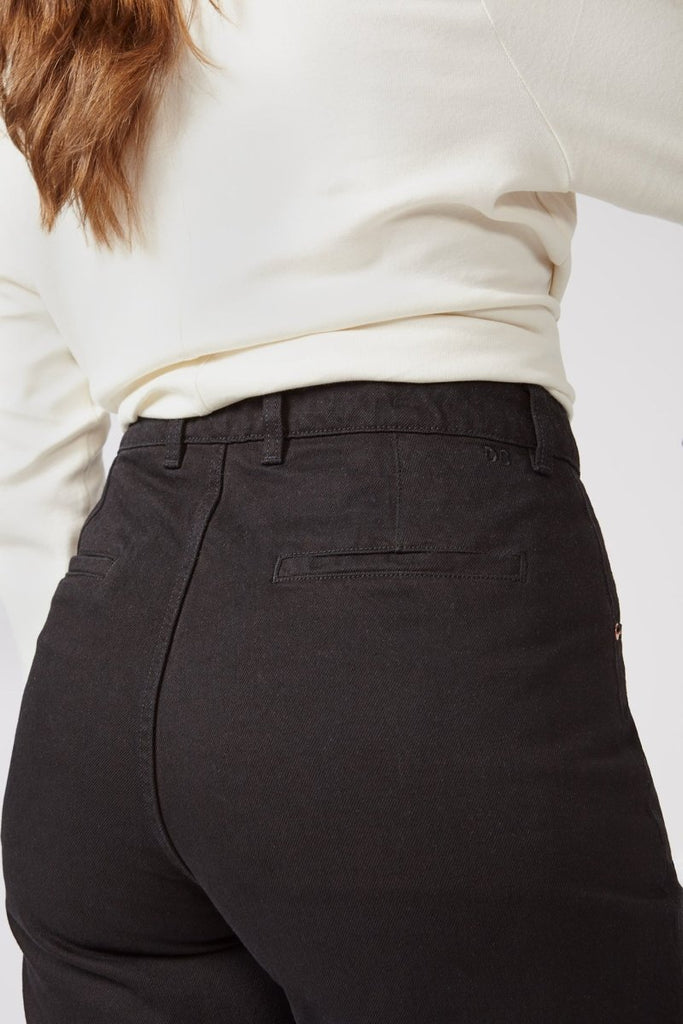 Decade Studio Kit Trouser - Black Rinse or Luz (Online Exclusive) - Victoire BoutiqueDecadeBottoms Ottawa Boutique Shopping Clothing